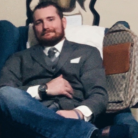 Meet your Posher, Josh - Picture 1 of 1